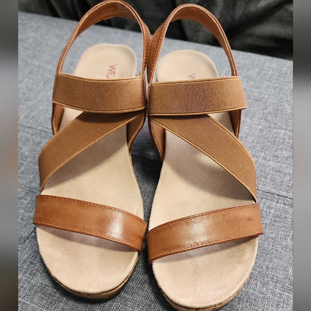 Brown WearEver cork wedges - Picture 2 of 5